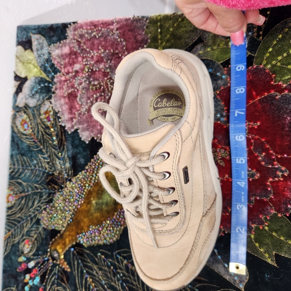 Cabela's Shoes - Picture 9 of 11